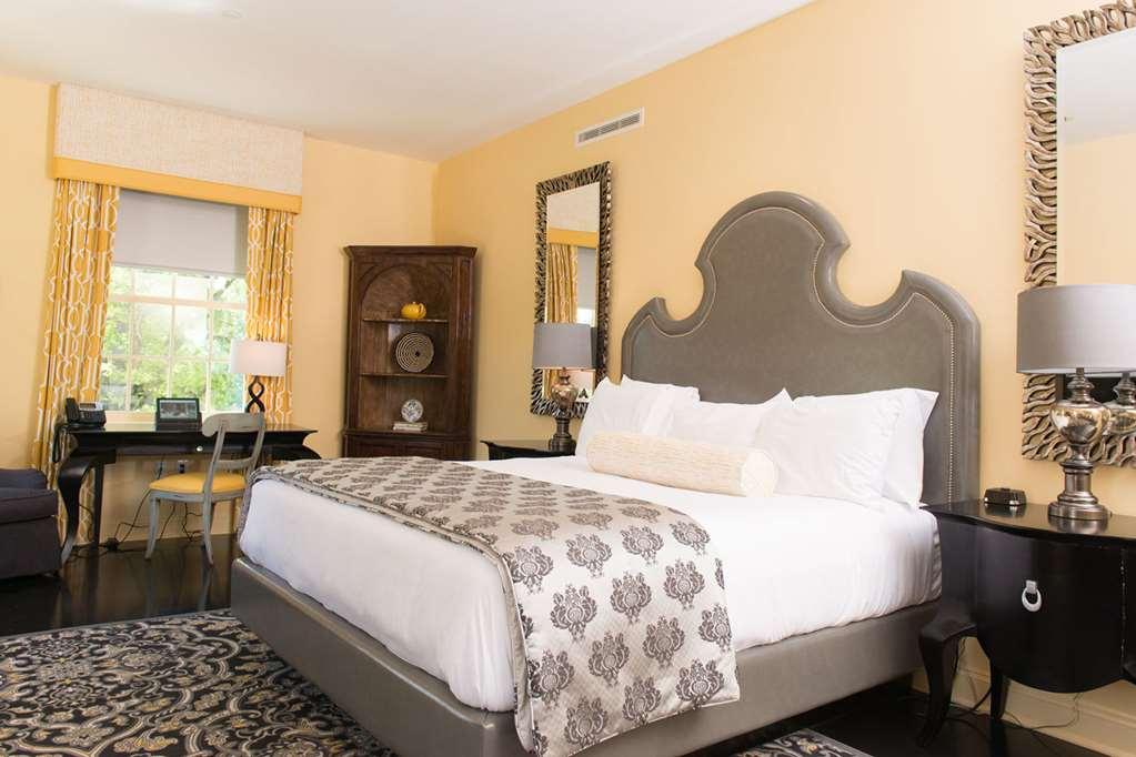 The Mayton Cary Room photo